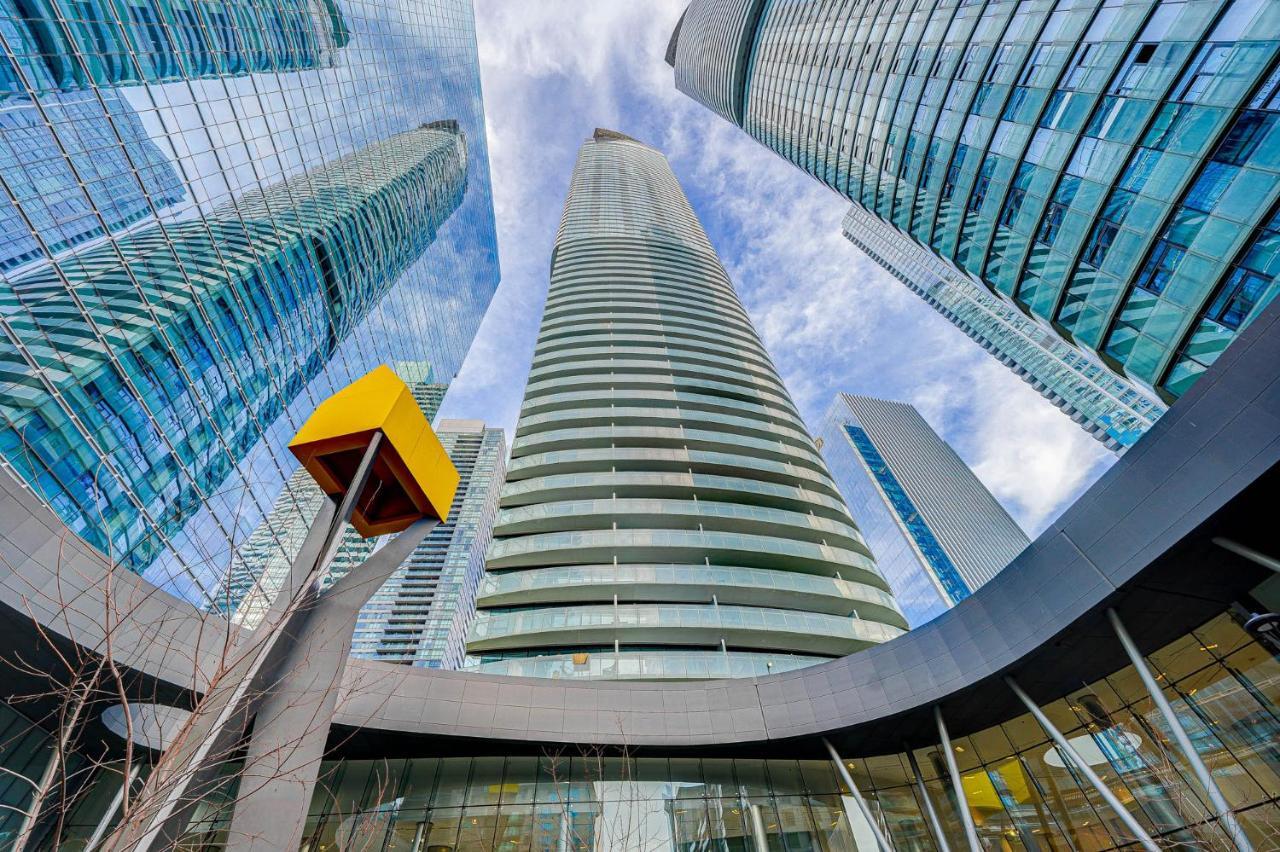 Signature Residence Toronto Exterior photo