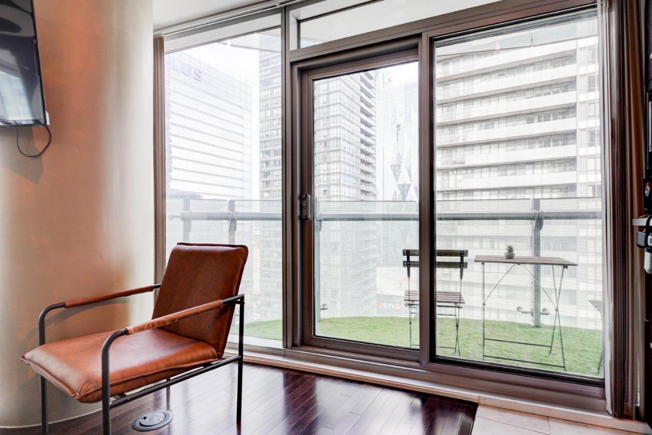 Signature Residence Toronto Exterior photo